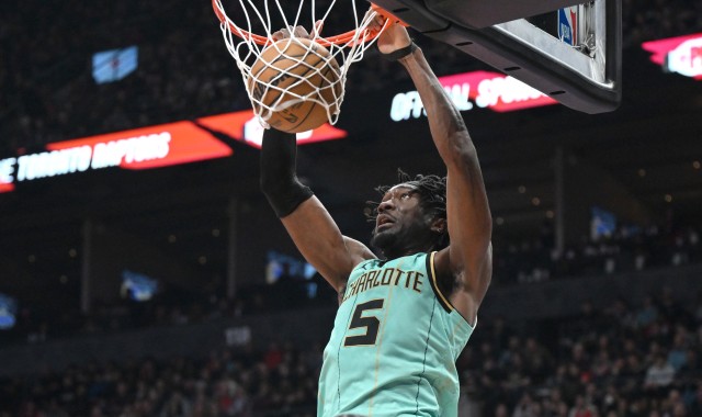 开云投注-马威末节没上！奥特：末节初段打出了提速强攻的节奏 效果不错