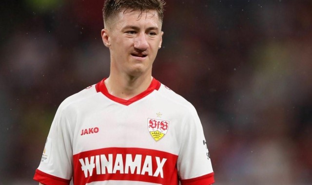 kaiyun app-记者为施蒂勒不实消息致歉：我错了，曼联代表团没去斯图加特